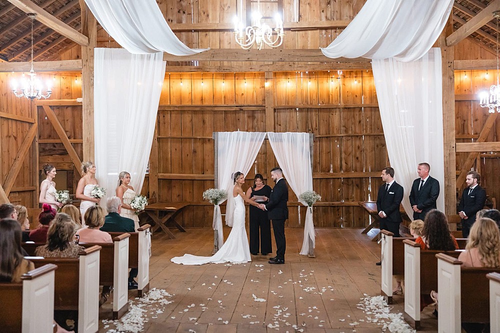 Rustic wedding venue in Maryland; Manchester MD wedding venue; Maryland barn wedding venue; Rustic Barn Wedding in Maryland