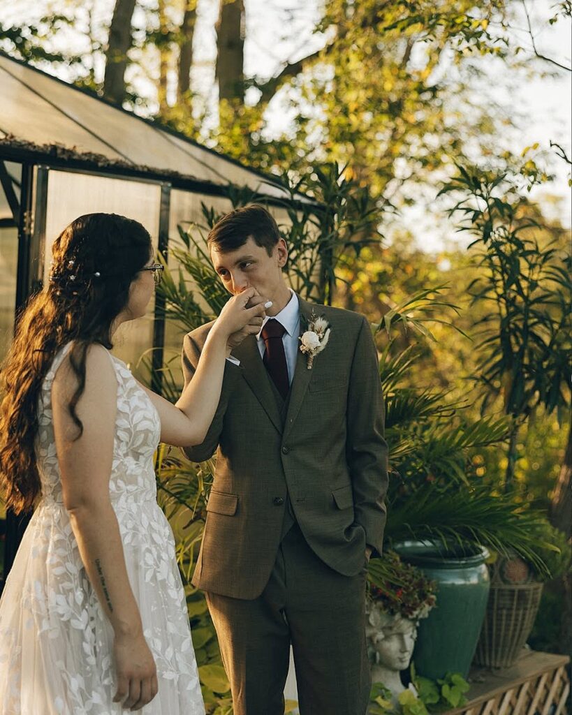 Manchester MD wedding venue; Maryland barn wedding venue; wedding venues in carroll county md; Fall Barn Wedding in Maryland