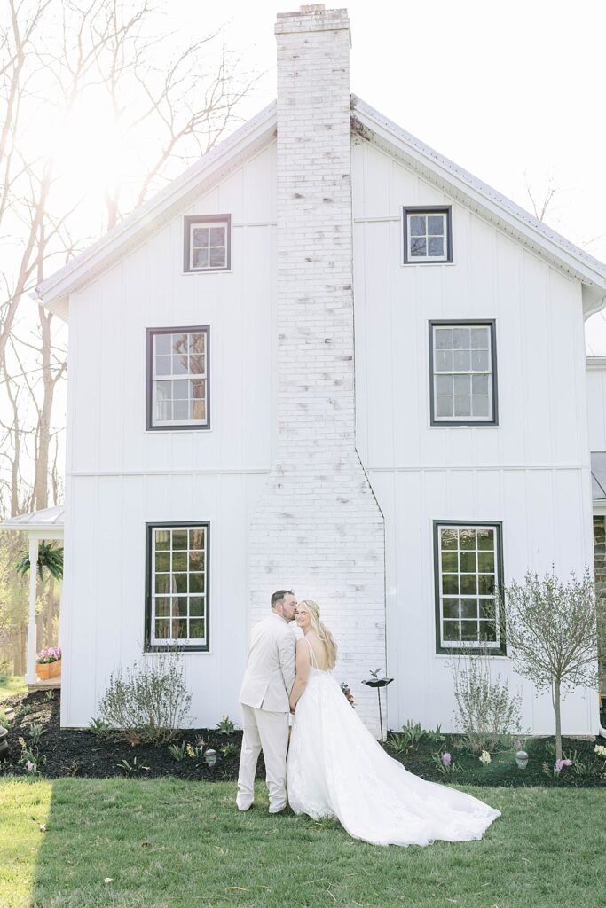 Manchester MD wedding venue; Maryland barn wedding venue; wedding venues in carroll county md; Maryland summer wedding timeline
