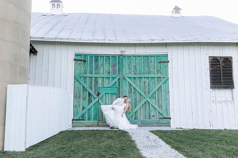 Manchester MD wedding venue; Maryland barn wedding venue; wedding venues in carroll county md; Maryland summer wedding timeline