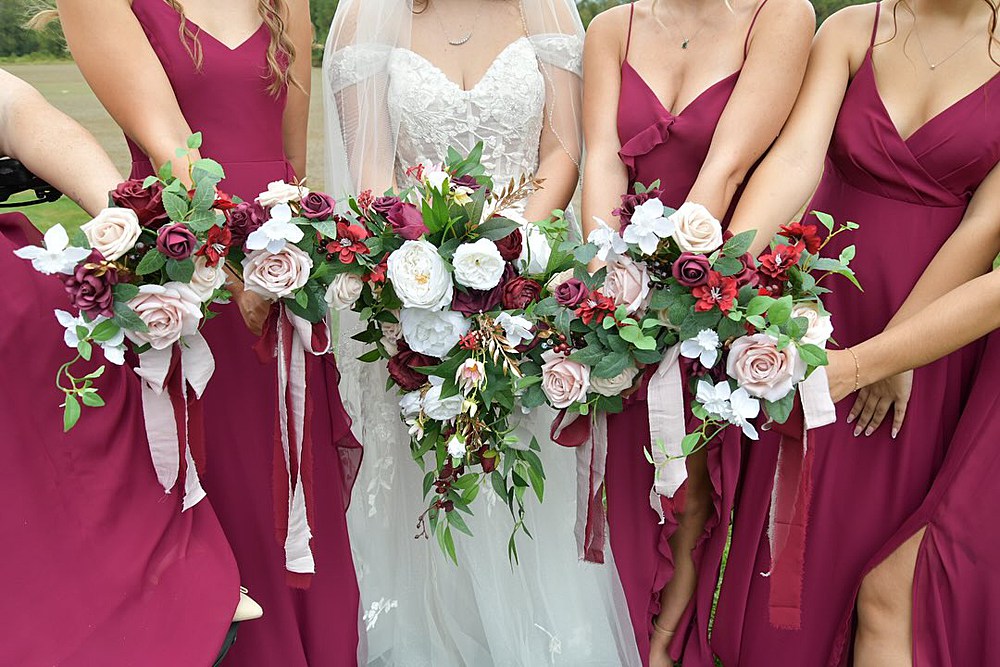 Manchester MD wedding venue; Maryland barn wedding venue; wedding venues in carroll county md; Rustic Wedding Venue Hanover PA