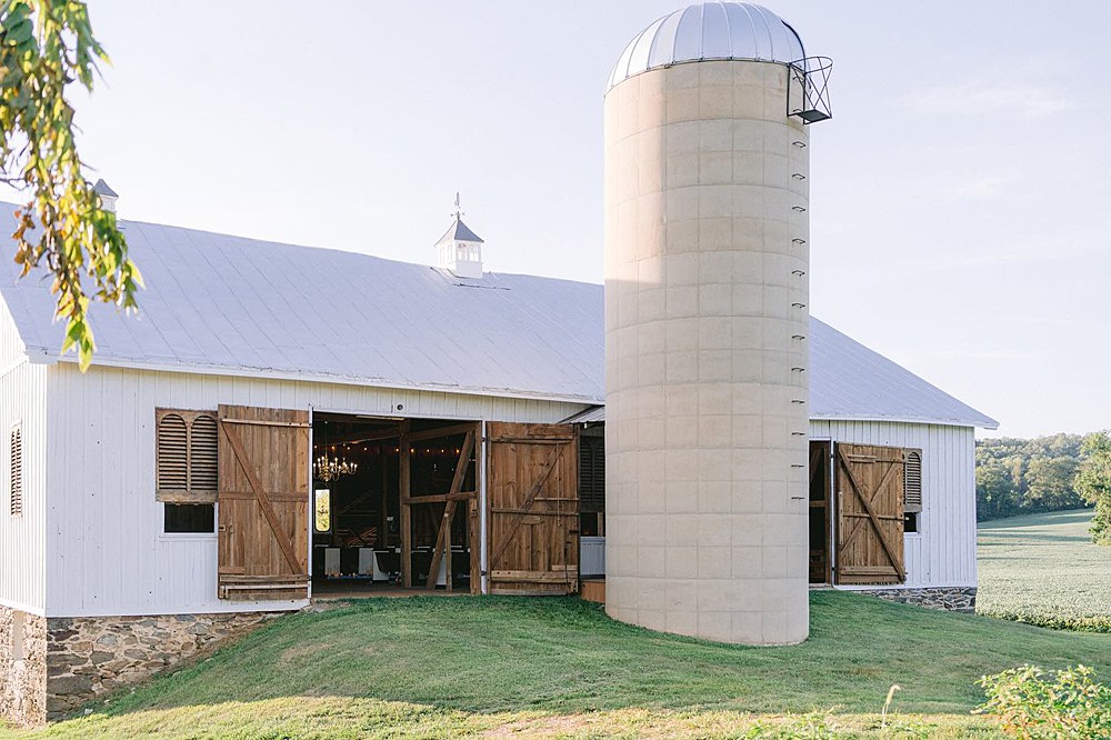 Manchester MD wedding venue; Maryland barn wedding venue; wedding venues in carroll county md; Carroll County barn wedding venue