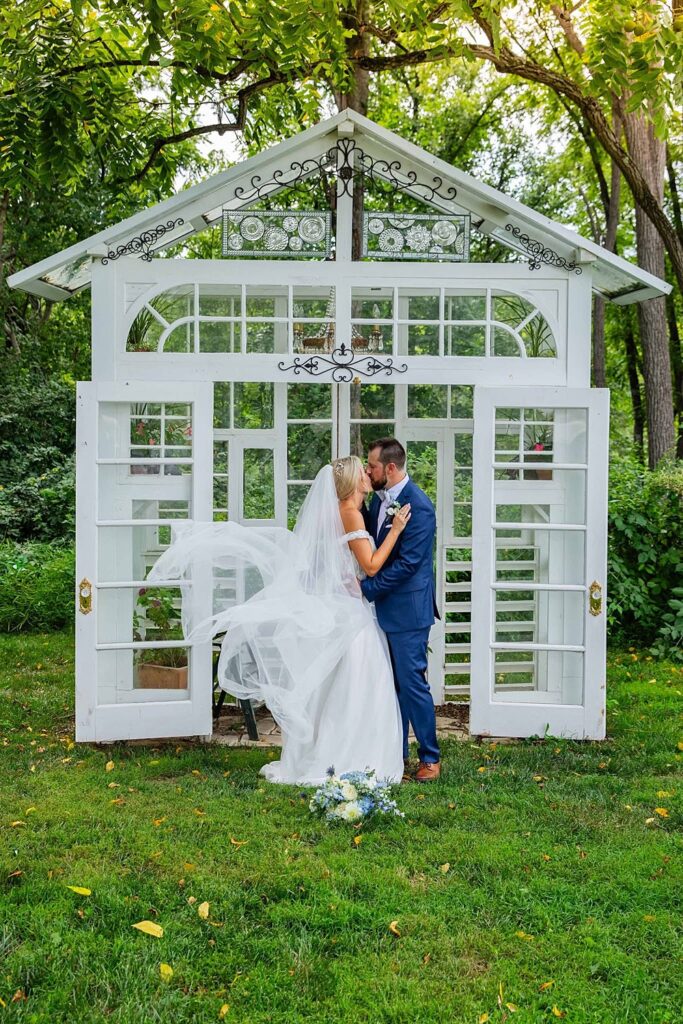 Manchester MD wedding venue; Maryland barn wedding venue; wedding venues in carroll county md; Intimate Maryland Wedding